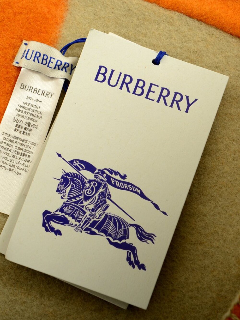 Burberry "MU Split EKD Hooded" Hunter Pumpkin 100% Wool Scarf - Picture 3 of 4